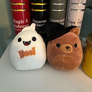 Set of 2 small Halloween Squishmallows